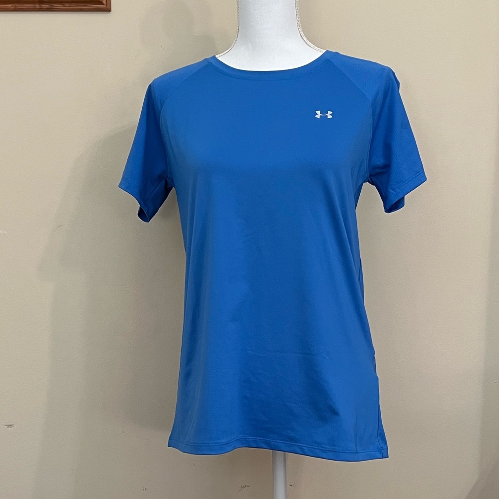 🌟 Under Armour Shirt